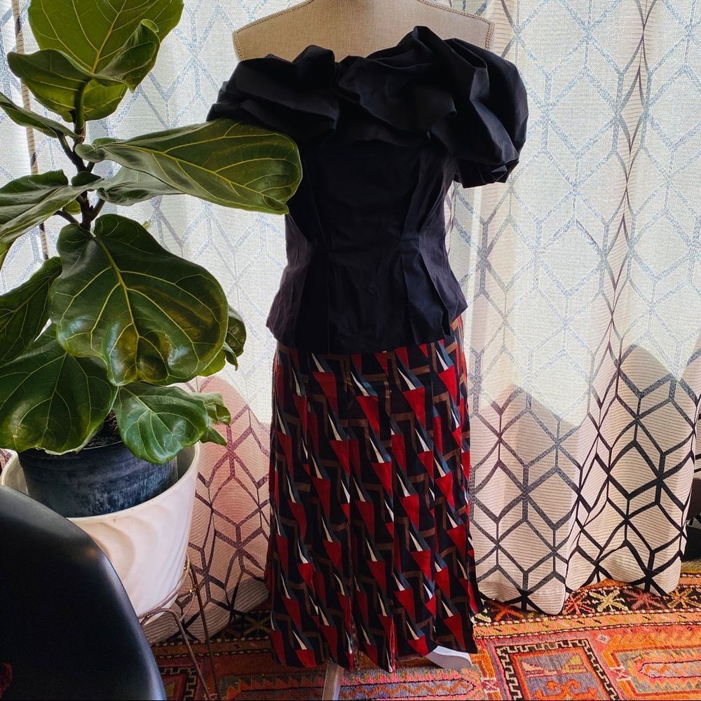 Zara geoprint pleated maxi skirt NWT
